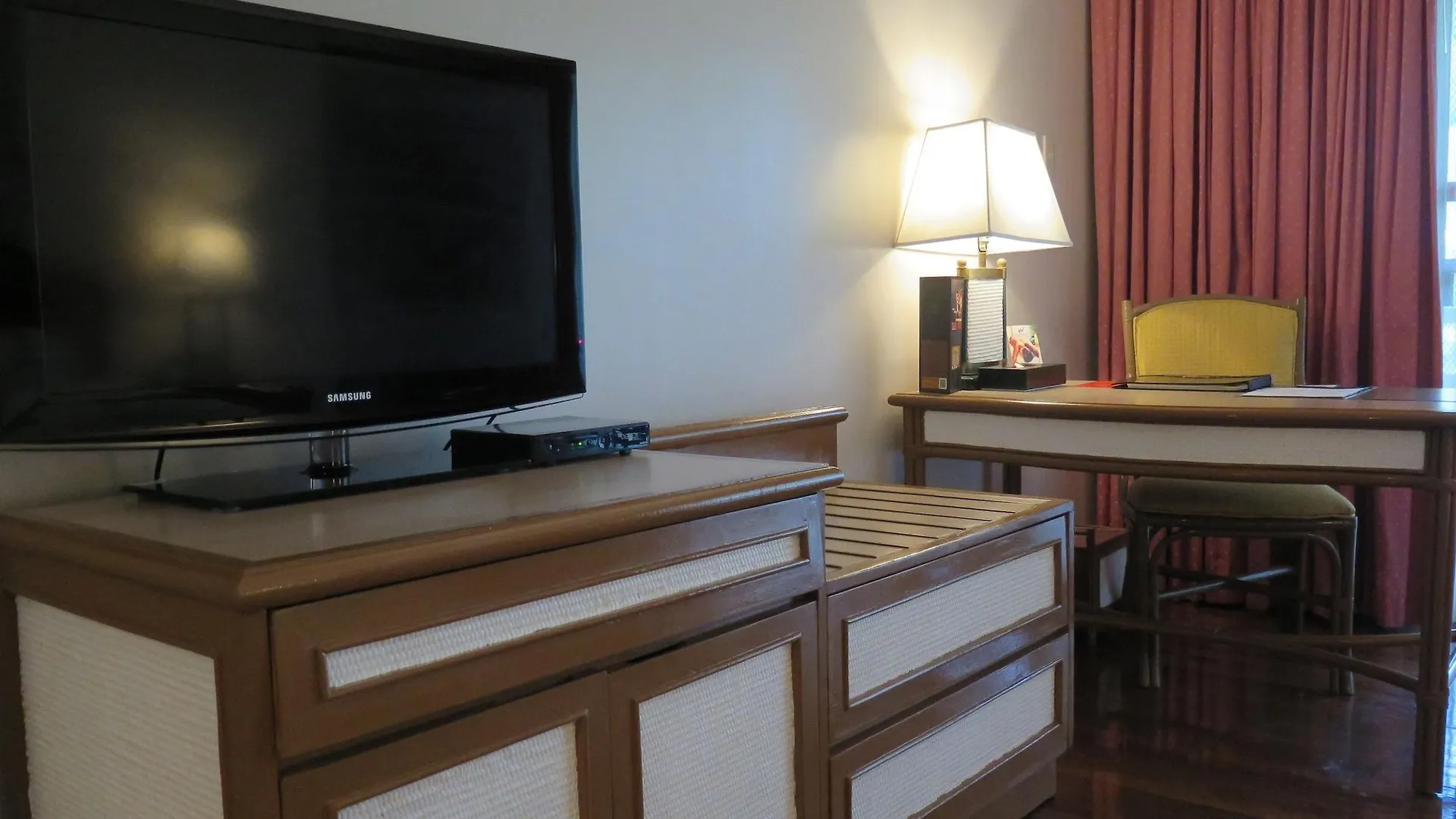 Waterfront Insular Hotel Davao City הפיליפינים