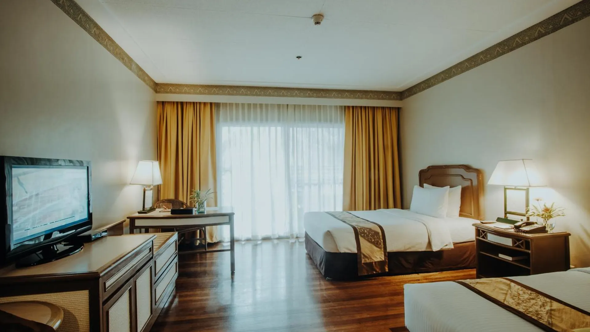 Waterfront Insular Hotel Davao City