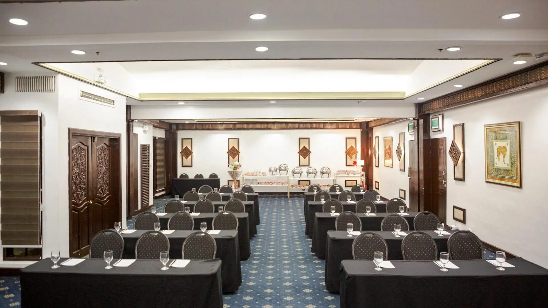 워터프런트 인술라 호텔 다바오 Davao City