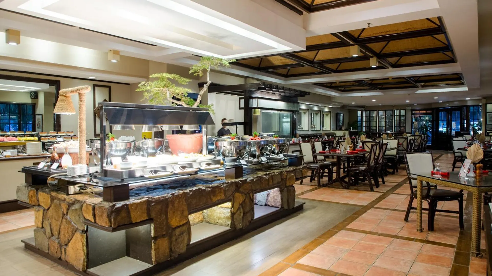 워터프런트 인술라 호텔 다바오 Davao City