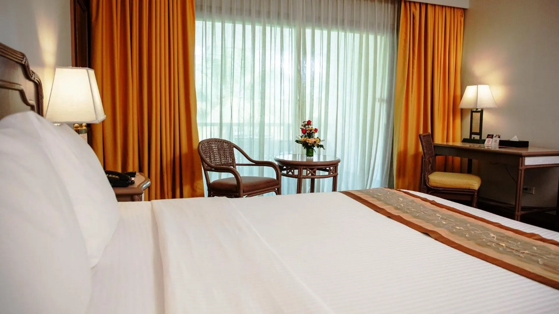 Waterfront Insular Hotel Davao City