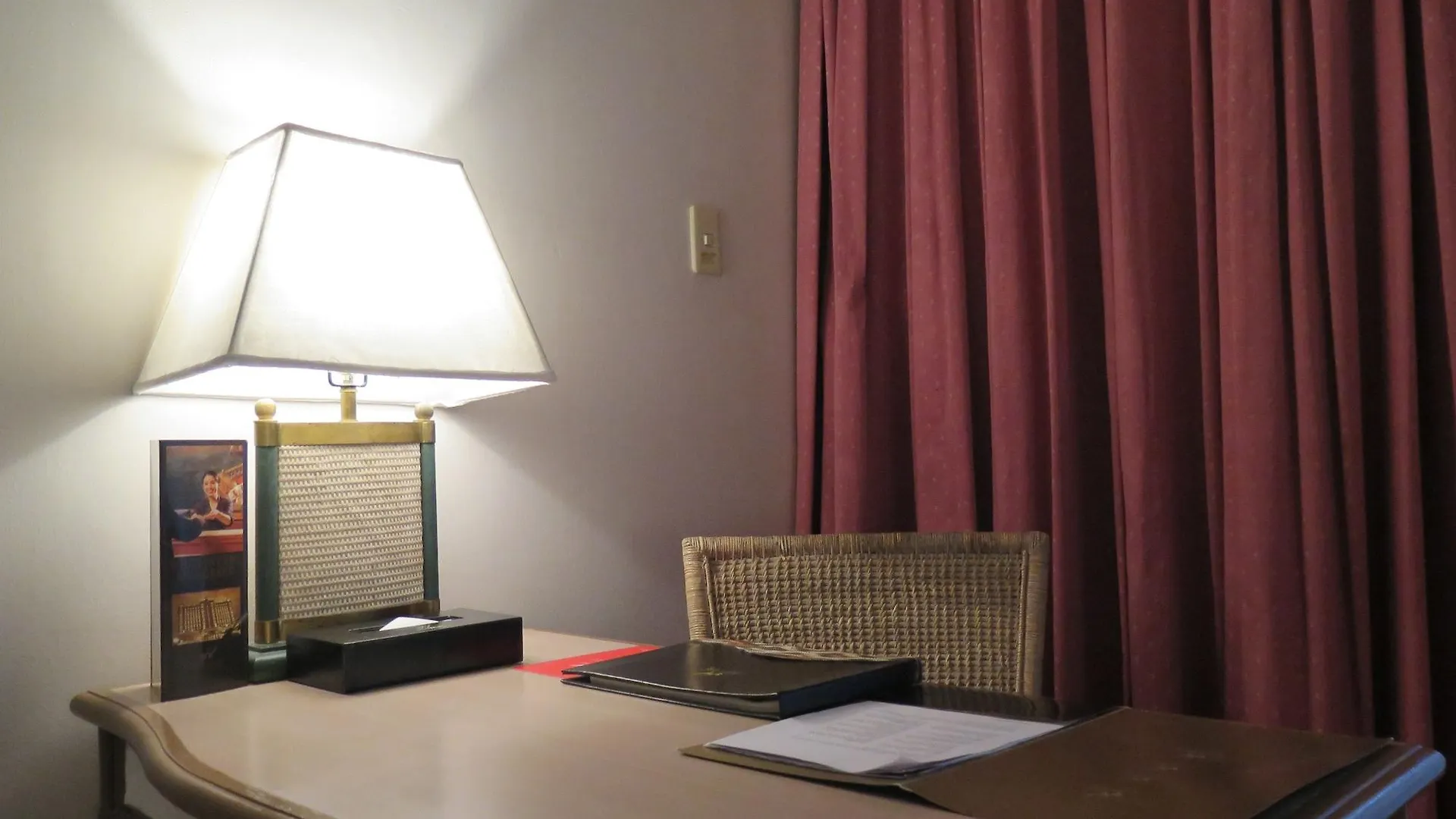 Waterfront Insular Hotel Davao City Filipinler